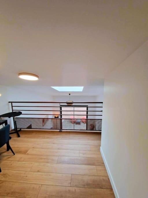 Apartment Le Bellay ¤ 2 ¤ Cour ¤10 Mins Centre¤